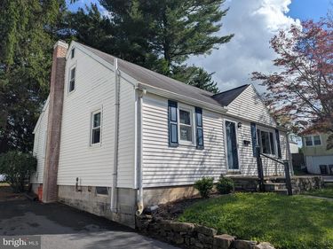 130 LOGAN AVENUE, STATE COLLEGE, PA 16801