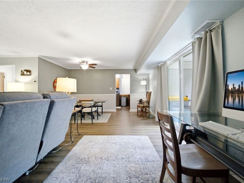 520 Meredith Lane, Unit 516, Cuyahoga Falls, OH 44223 Photo 16