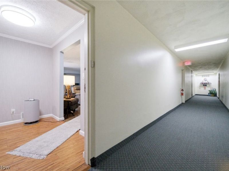 520 Meredith Lane, Unit 516, Cuyahoga Falls, OH 44223 Photo 7