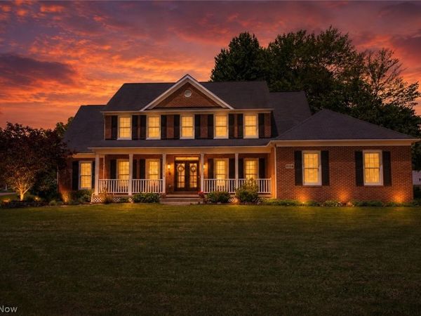 3228 Deborah Court , Uniontown, OH 44685