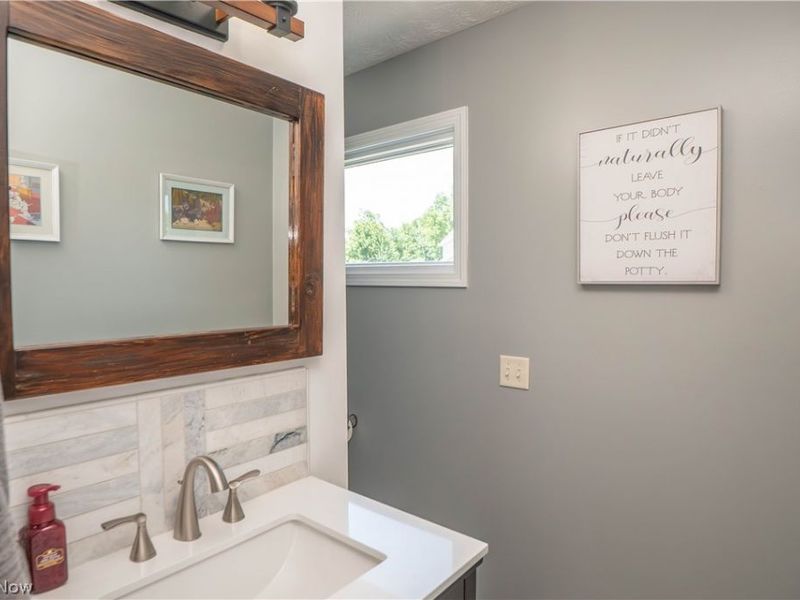 3228 Deborah Court , Uniontown, OH 44685 Photo 39