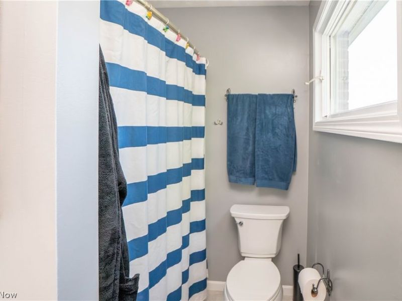 3228 Deborah Court , Uniontown, OH 44685 Photo 40