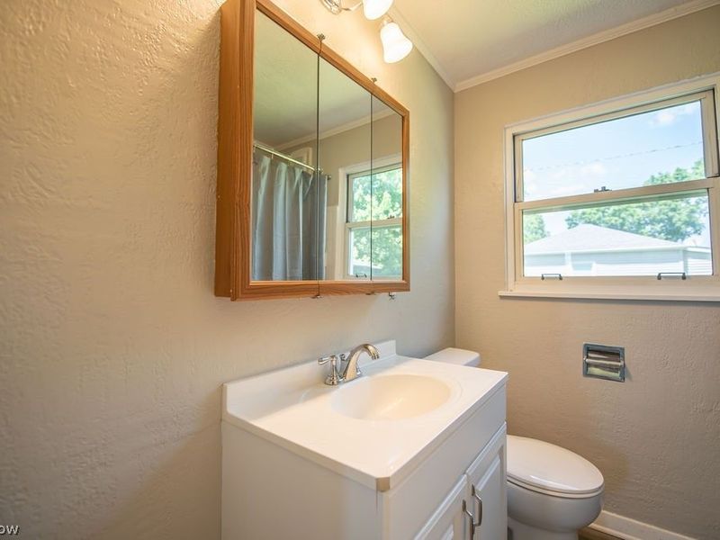 4221 2nd Street NW, Canton, OH 44708 Photo 18