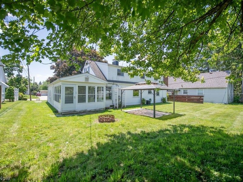 4221 2nd Street NW, Canton, OH 44708 Photo 4