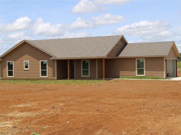 507 Crusher Road , Jacksboro, TX 76458