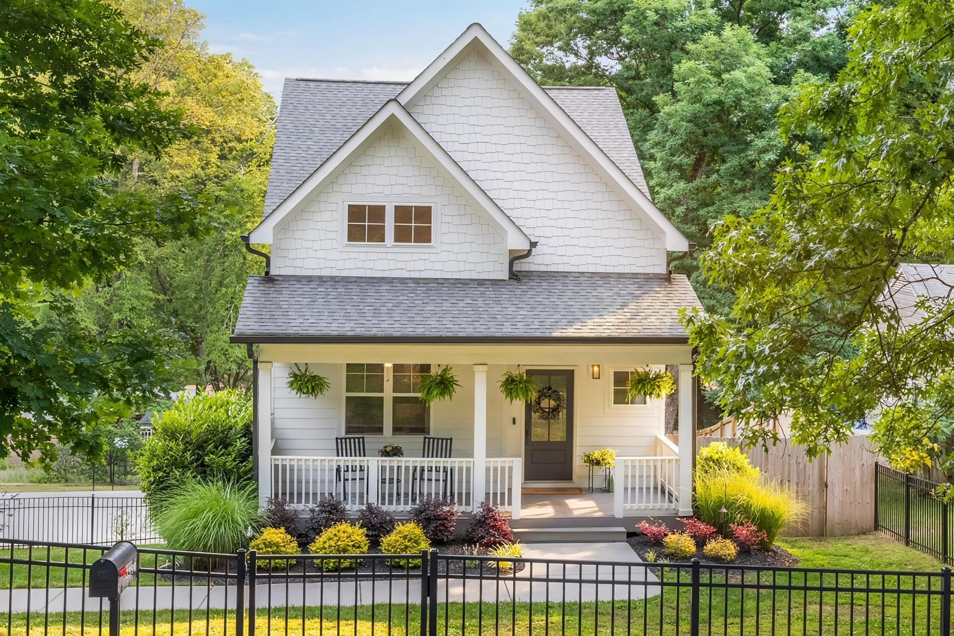 3590 Thrushwood Drive, Chattanooga, TN 37415 Main Photo