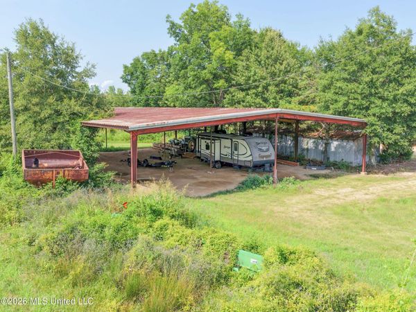 Dummyline Road, Crowder, MS 38622