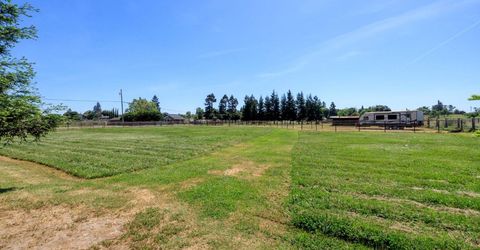 7167 Eleanor Rd, Oakdale, CA 95361 Photo