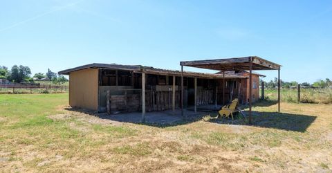 7167 Eleanor Rd, Oakdale, CA 95361 Photo