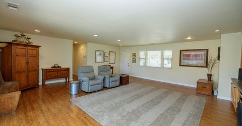 7167 Eleanor Rd, Oakdale, CA 95361 Photo