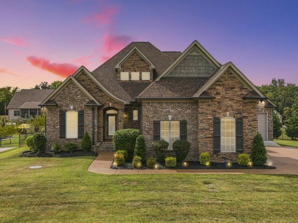 117 Brixton Rdg , Lebanon, TN 37087