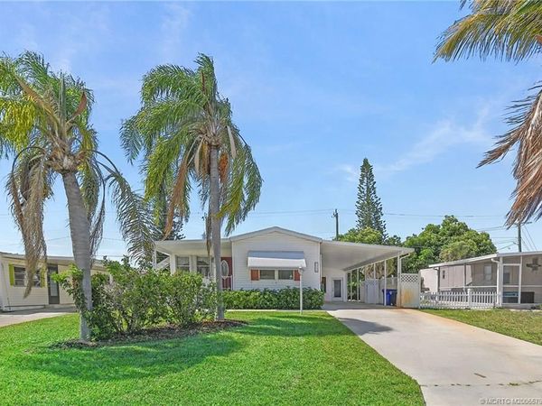 7149 SE Ridgeway Terrace, Hobe Sound, FL 33455