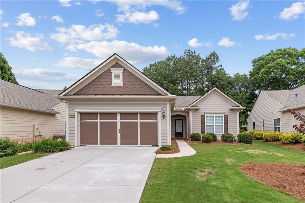 6413 Monarch Court, Hoschton, GA 30548 Main Photo