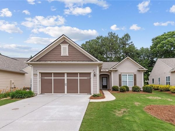 6413 Monarch Court, Hoschton, GA 30548