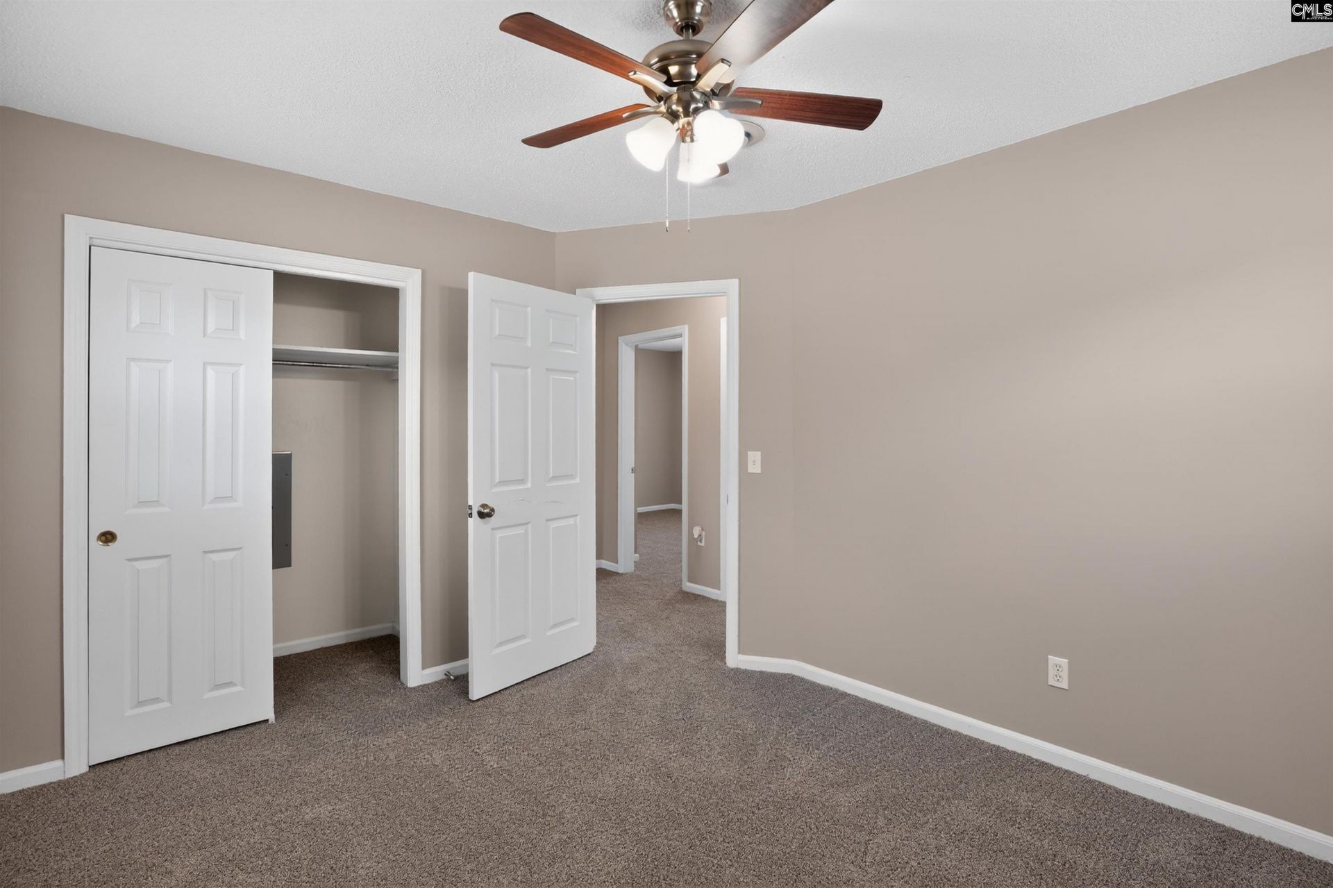 328 Galbra Street  Photo 22