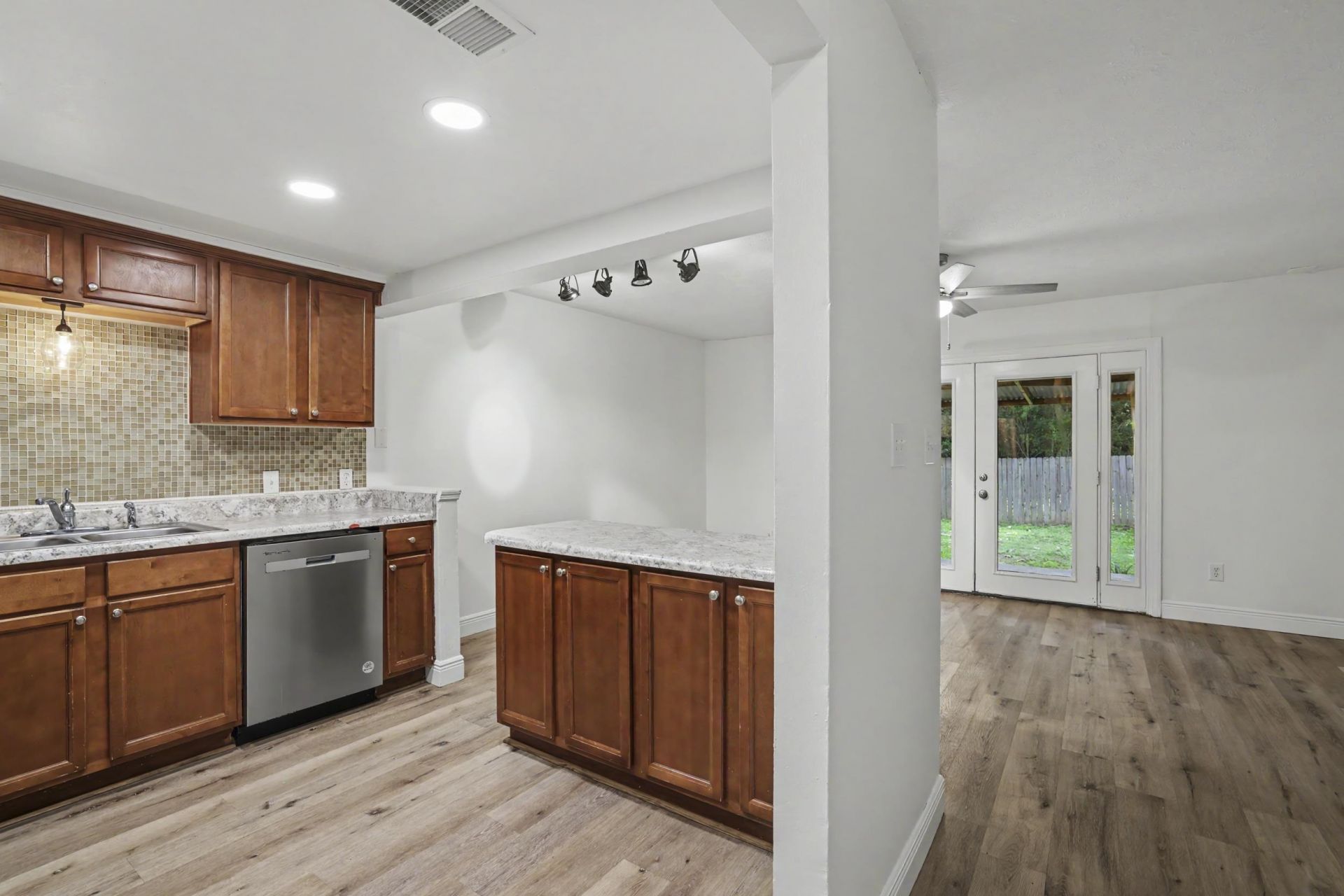 1972 Portland Avenue , Tallahassee, FL 32303 Photo