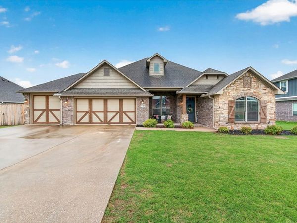 1603 Higgins Street , Pea Ridge, AR 72751