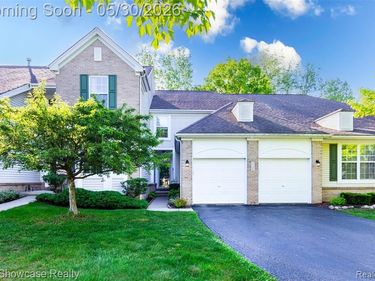 5726 Pinecroft Court, Independence Twp, MI 48346