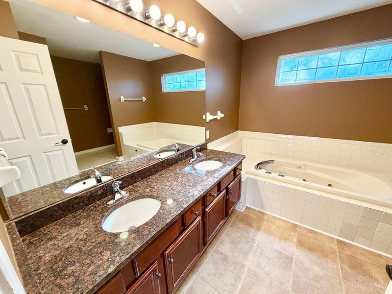 8442 Wick Lane, Deerfield Twp., OH 45039 Photo 19