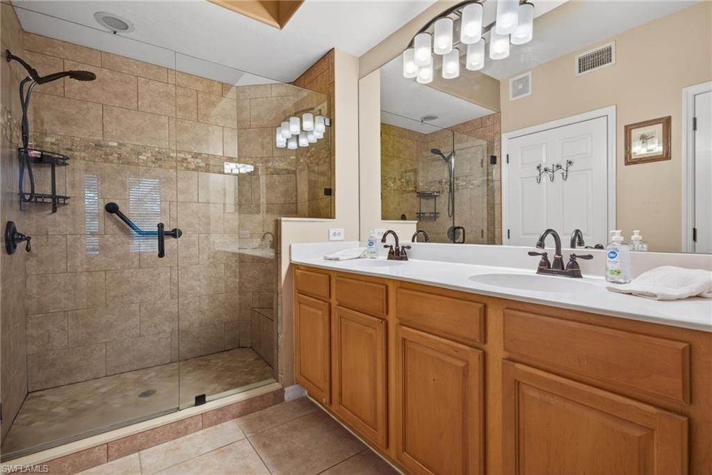 10109 Colonial Country Club Blvd, Unit 2410, Fort Myers, FL 33913 Photo