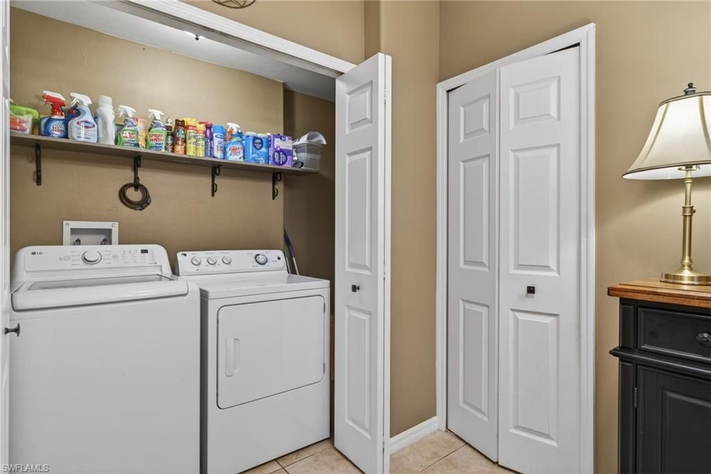 10109 Colonial Country Club Blvd, Unit 2410, Fort Myers, FL 33913 Photo