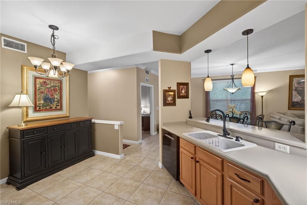 10109 Colonial Country Club Blvd, Unit 2410, Fort Myers, FL 33913 Photo