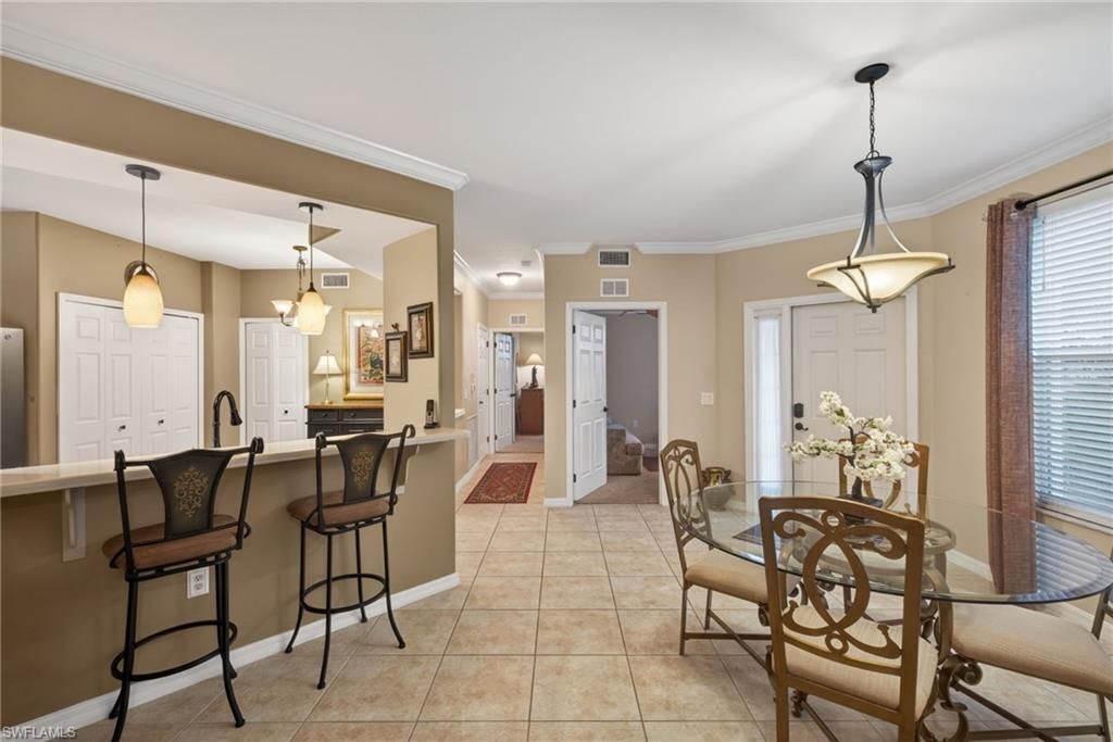 10109 Colonial Country Club Blvd, Unit 2410, Fort Myers, FL 33913 Photo