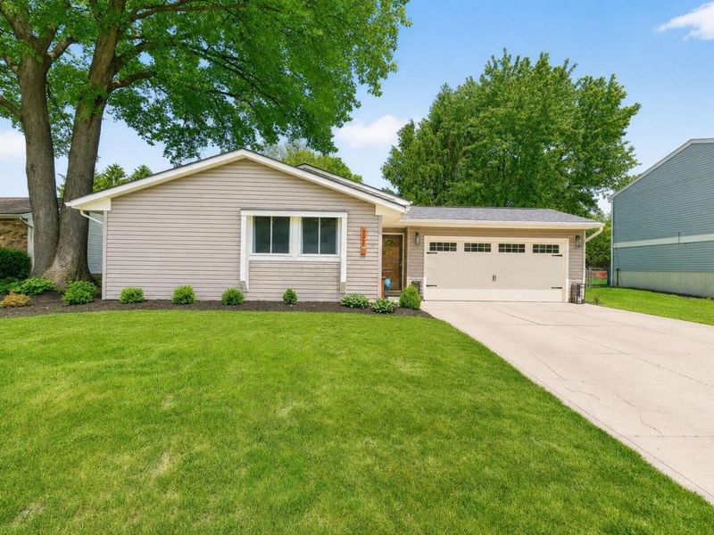 504 Forestwood Drive, Columbus, OH 43230 Photo 2