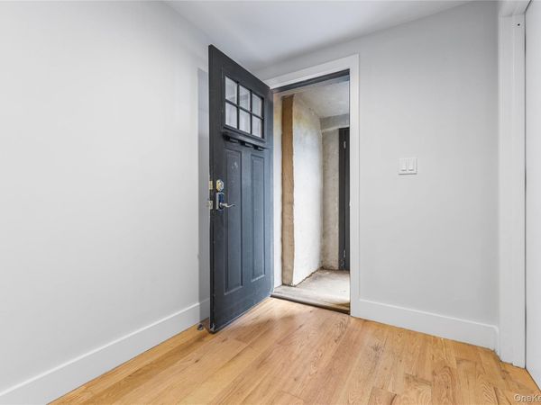118 Cooper Street , Brooklyn, NY 11207