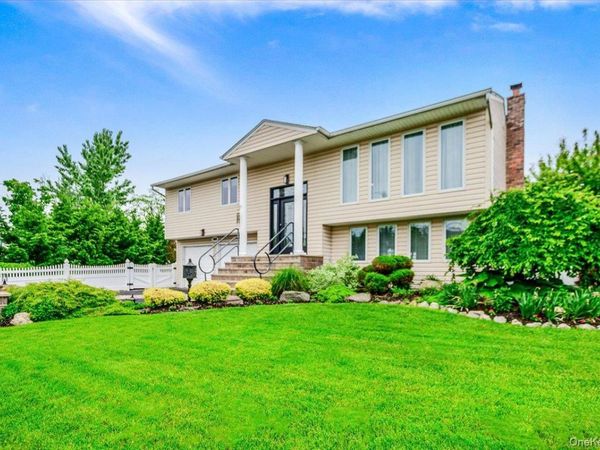3683 Illona Lane , Oceanside, NY 11572