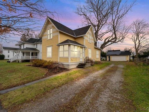 224 Cherry , Blissfield, MI 49228