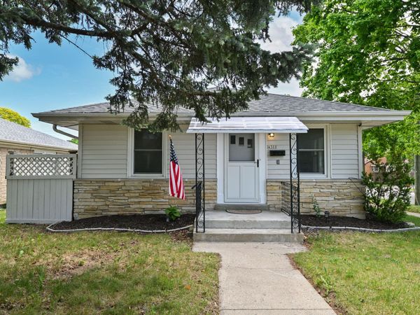 4300 N 73rd St, Milwaukee, WI 53216