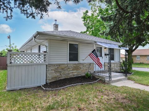 Main Photo