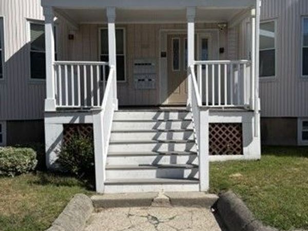 20 Coral Avenue, Unit 6, Winthrop, MA 02152