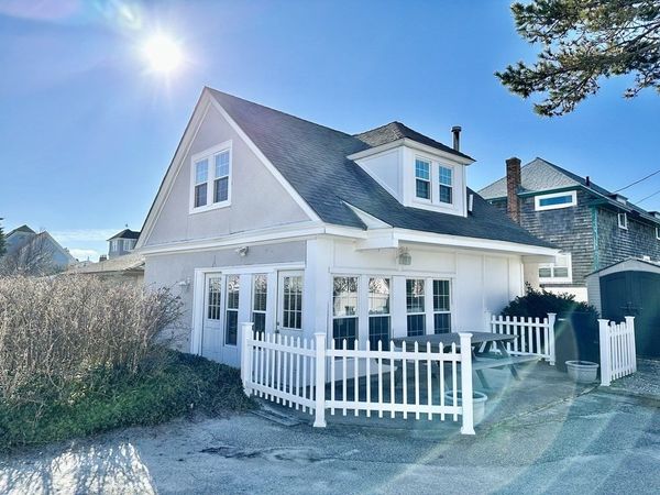 97A Beach Ave Winter Only, Unit 10/1-6/30, Hull, MA 02045