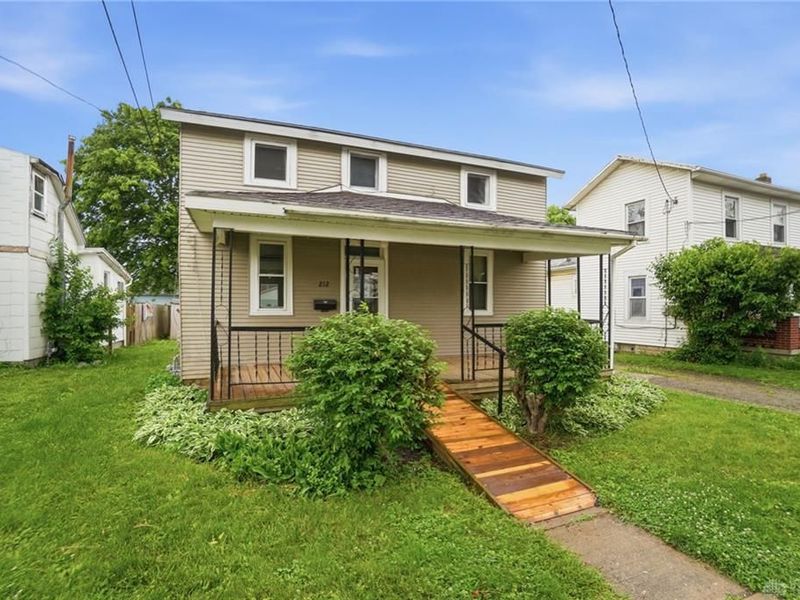 212 Spruce Drive, Fairborn, OH 45324 Photo 3