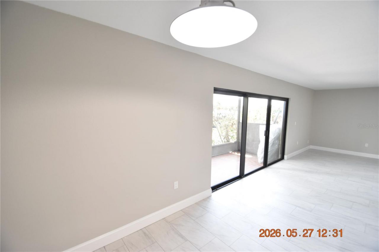877 114th Avenue N, Unit 407, Saint Petersburg, FL 33716 Photo