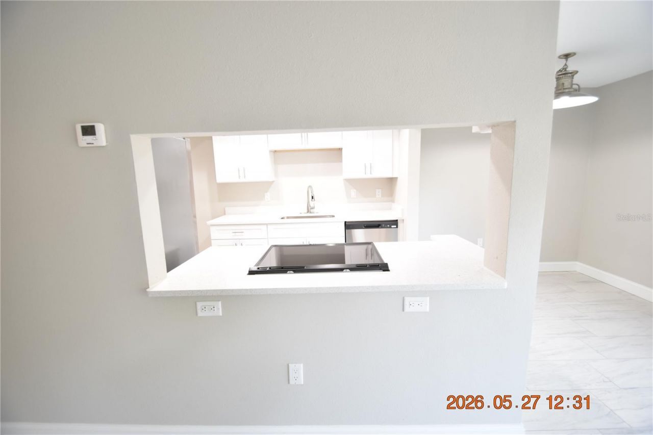877 114th Avenue N, Unit 407, Saint Petersburg, FL 33716 Photo