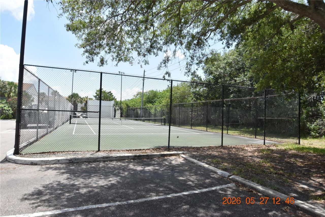 877 114th Avenue N, Unit 407, Saint Petersburg, FL 33716 Photo
