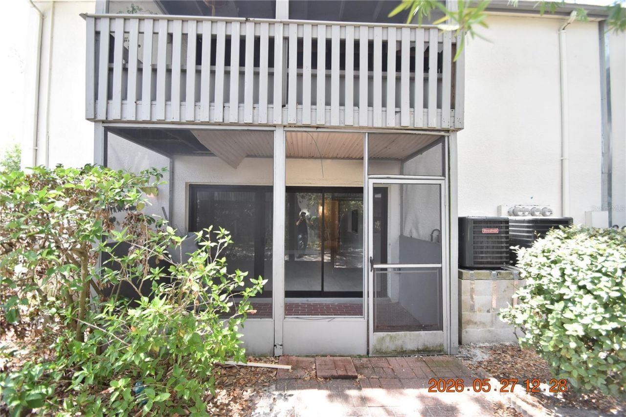 877 114th Avenue N, Unit 407, Saint Petersburg, FL 33716 Photo