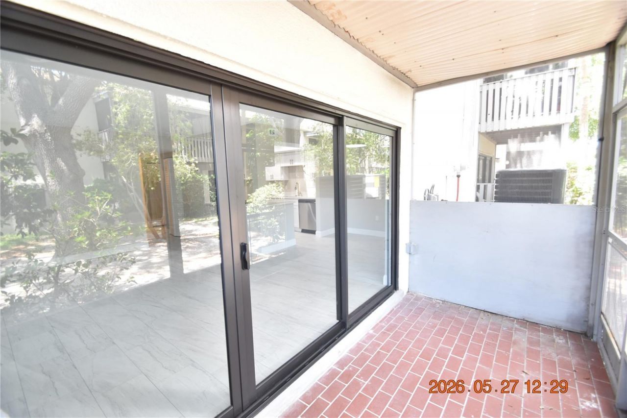 877 114th Avenue N, Unit 407, Saint Petersburg, FL 33716 Photo