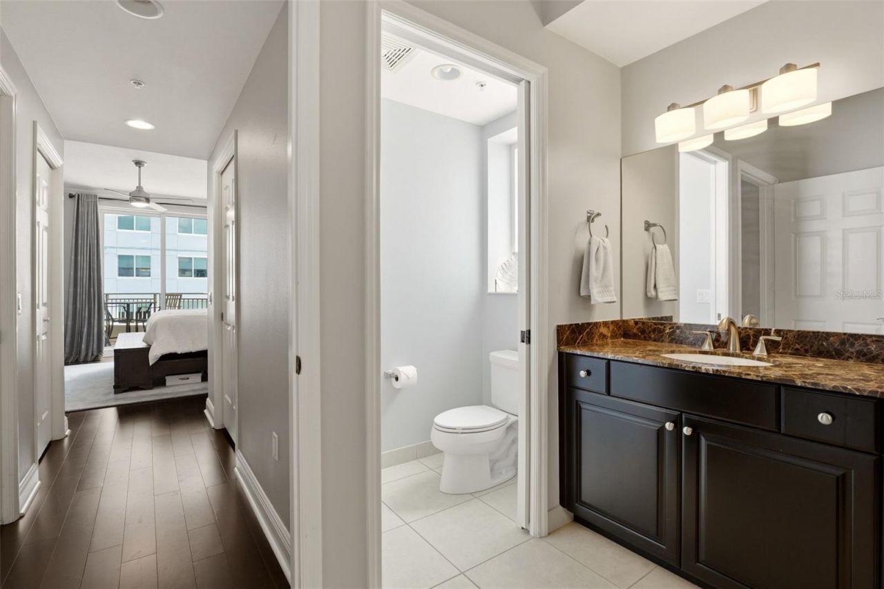 100 Central Avenue, Unit H716, Sarasota, FL 34236 Photo