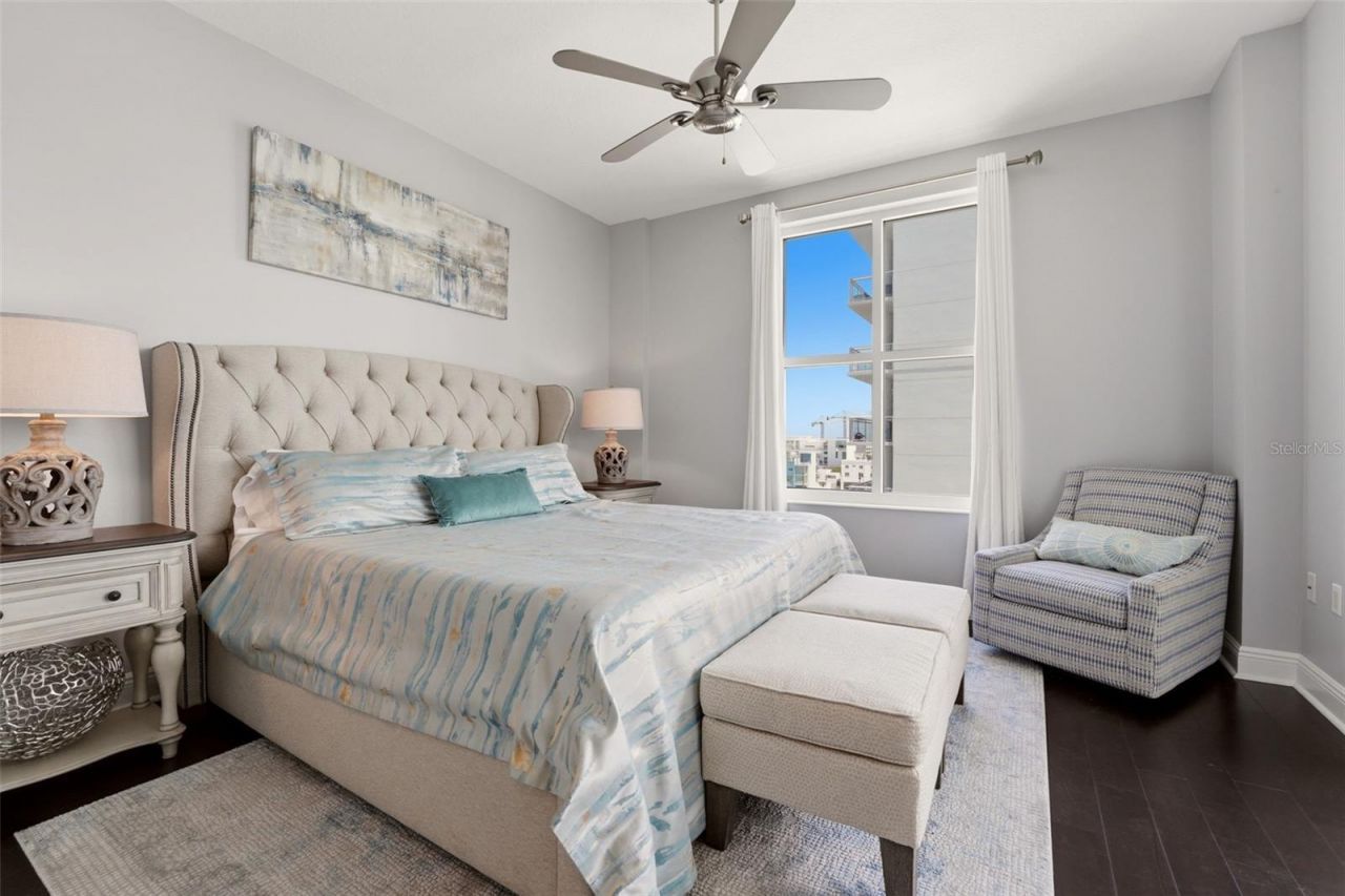 100 Central Avenue, Unit H716, Sarasota, FL 34236 Photo
