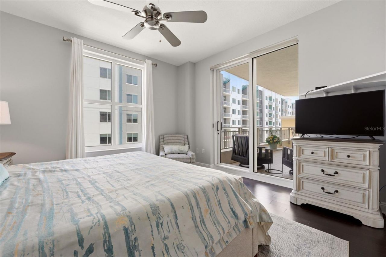100 Central Avenue, Unit H716, Sarasota, FL 34236 Photo