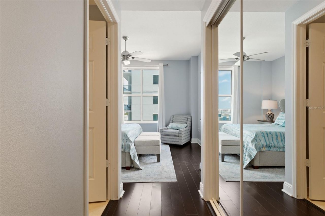 100 Central Avenue, Unit H716, Sarasota, FL 34236 Photo