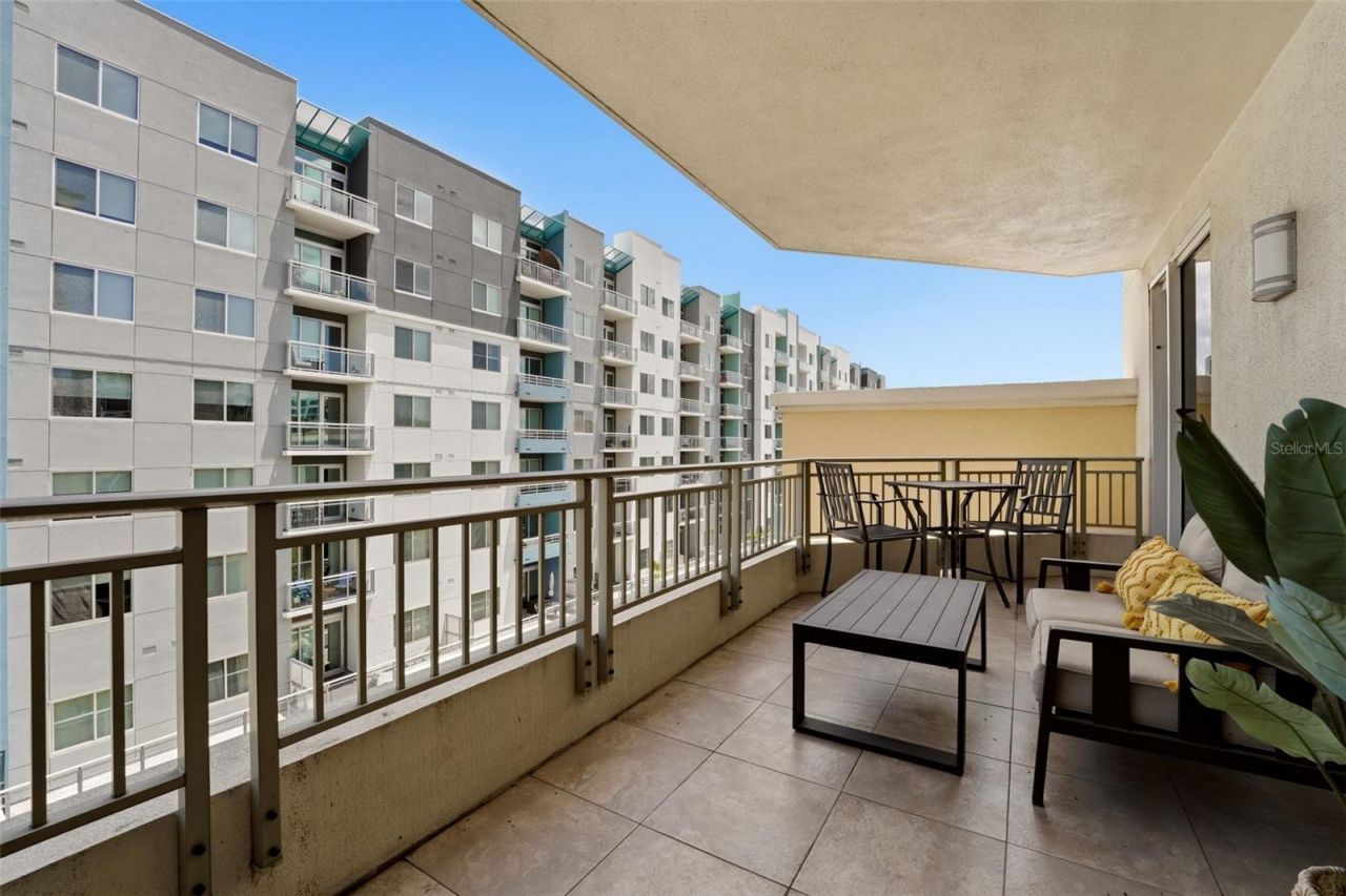 100 Central Avenue, Unit H716, Sarasota, FL 34236 Photo