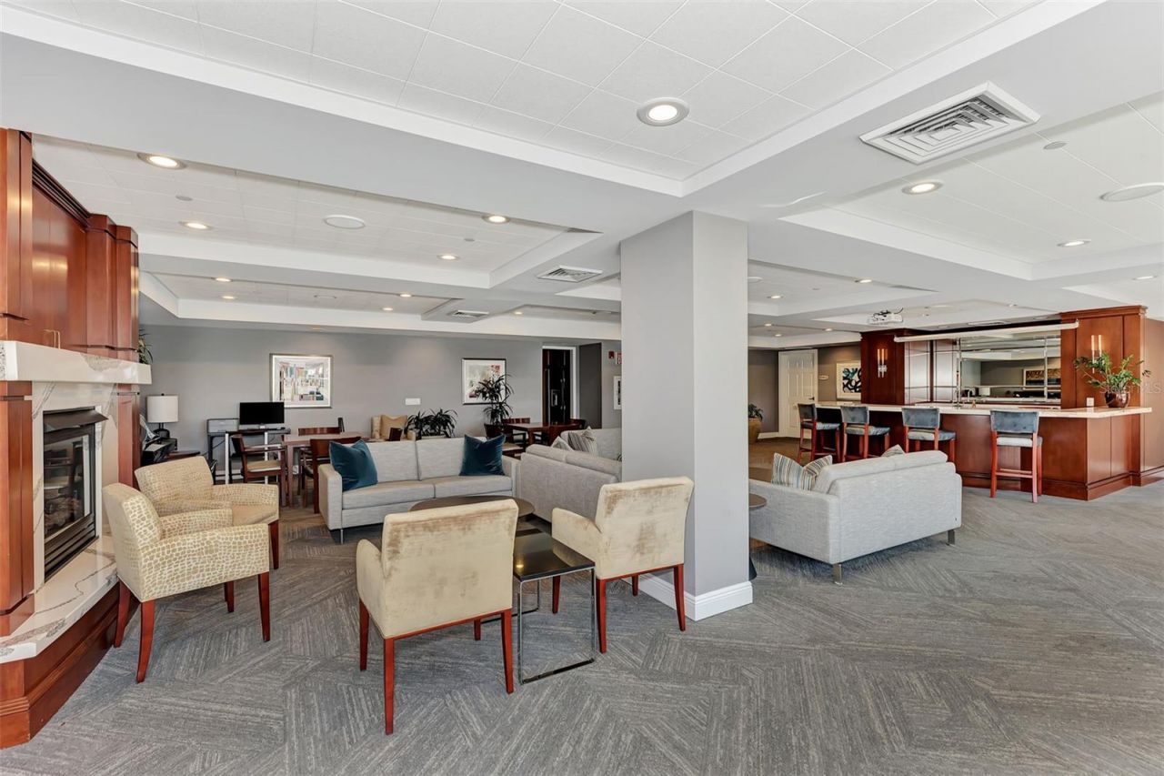 100 Central Avenue, Unit H716, Sarasota, FL 34236 Photo
