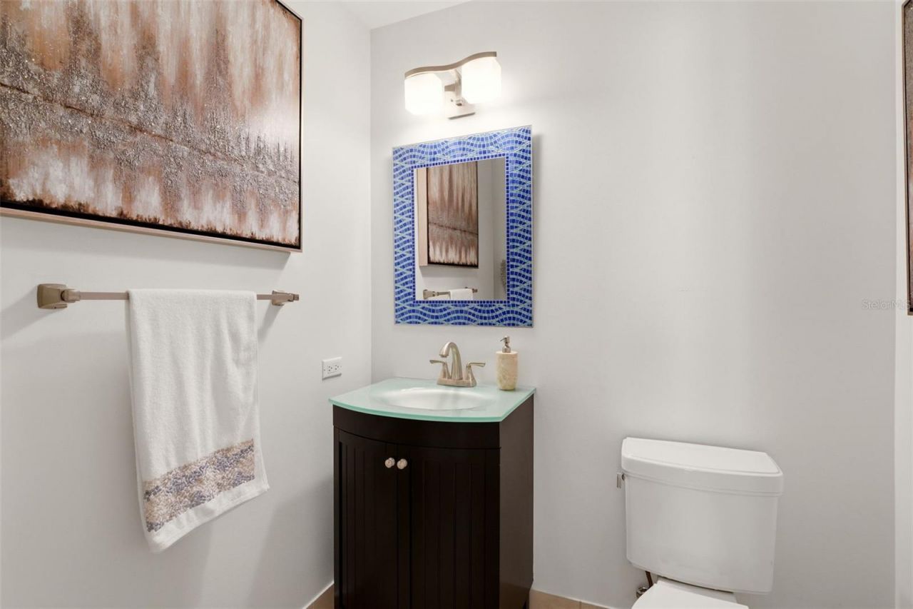 100 Central Avenue, Unit H716, Sarasota, FL 34236 Photo
