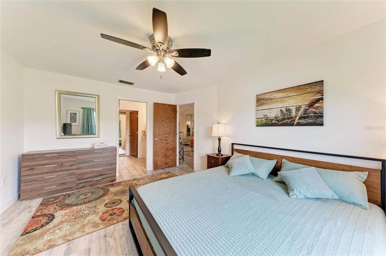 5709 Avista Drive, Unit 5709, Sarasota, FL 34243 Photo