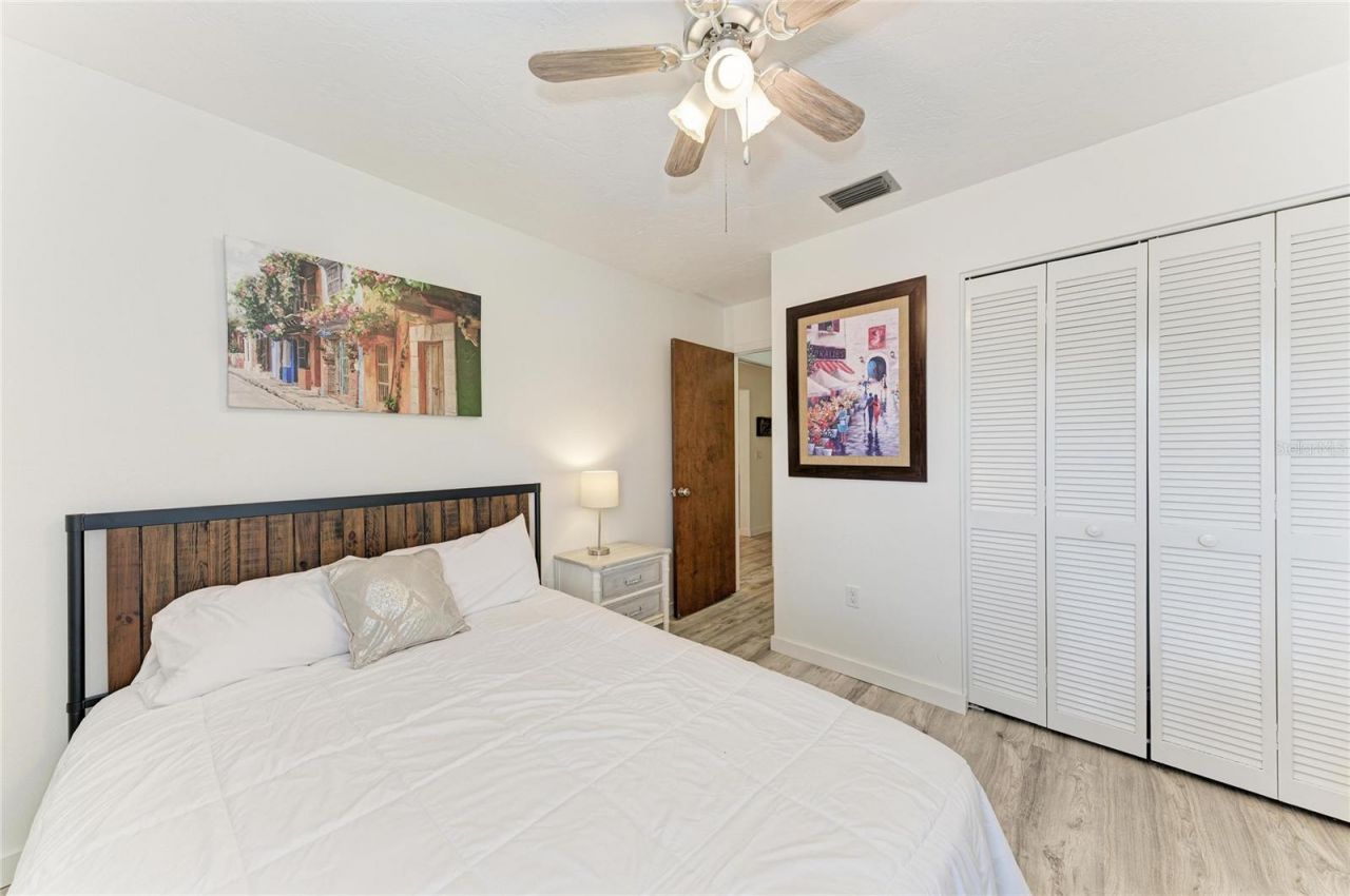 5709 Avista Drive, Unit 5709, Sarasota, FL 34243 Photo